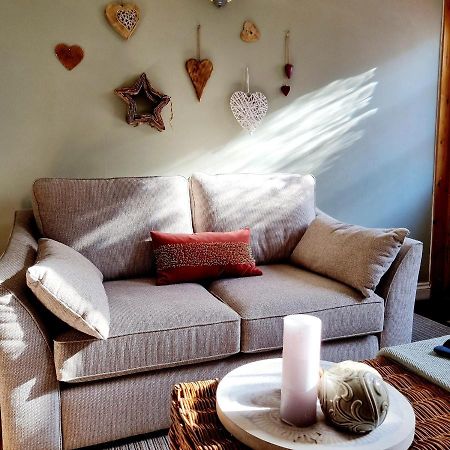 2 Bedroom House Within Walking Distance Of Town Cowes  Buitenkant foto